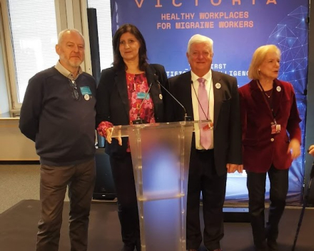 EMHA presenteerde in het Europees Parlement VICTORIA, de eerste kunstmatige intelligentie met migraine. Het doel van VICTORIA is om migraine zichtbaar te maken, vooral werknemers die lijden aan deze ziekte die al 1 op de 7 mensen treft. Dit komt overeen met meer dan 40 miljoen Europese werknemers die de pijn, het sociale stigma en vooral het werkgerelateerde stigma dragen. Het evenement, Healthy Workplaces for Migraine Workers, werd georganiseerd door Europarlementariër Pablo Arias Echeverría, met de...